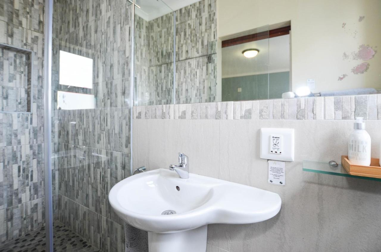 Atlantic Breeze Hotel Cape Town Ngoại thất bức ảnh